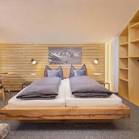 Apart Bergzeit Umhausen Exteriör bild